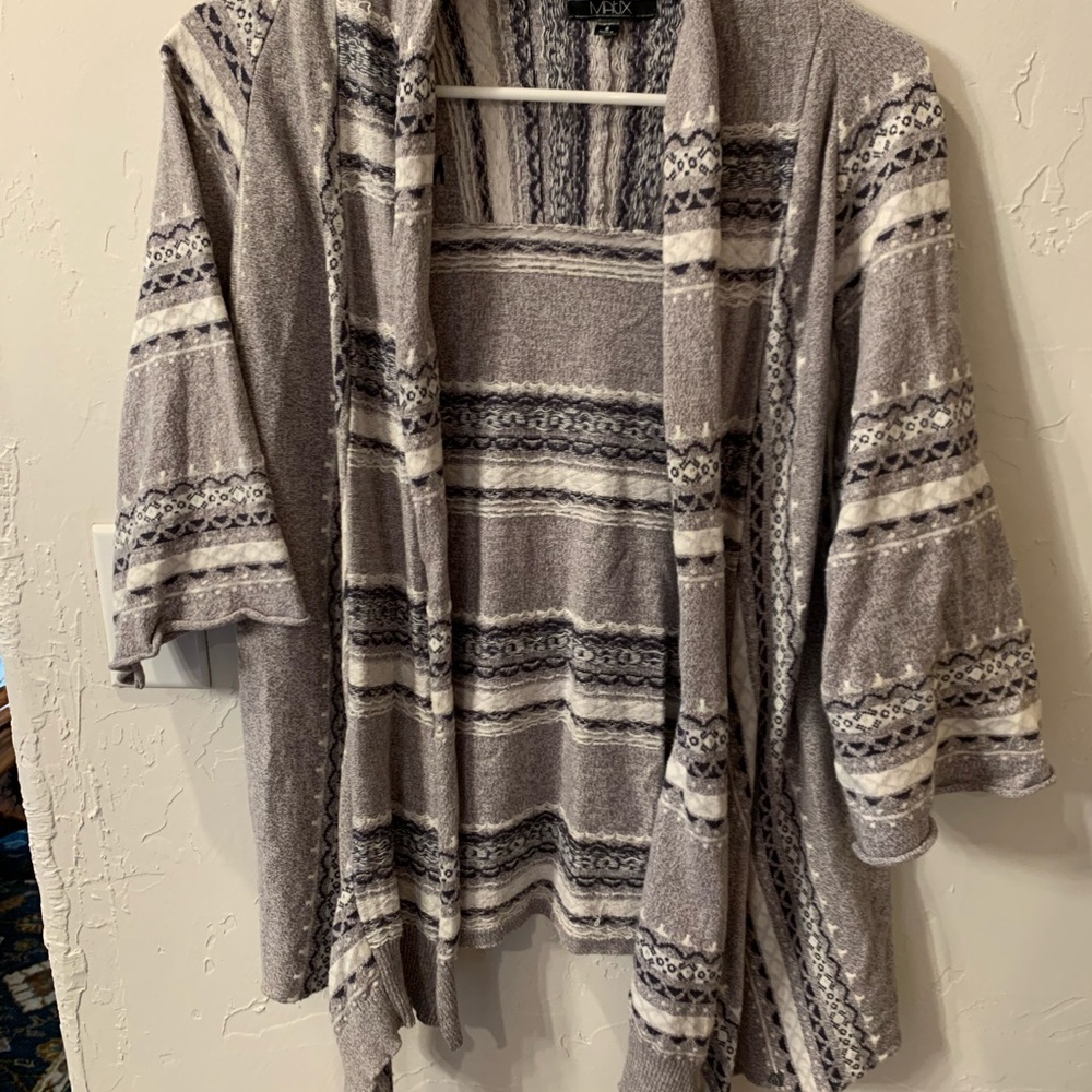 Matix women’s short sleeve cardigan